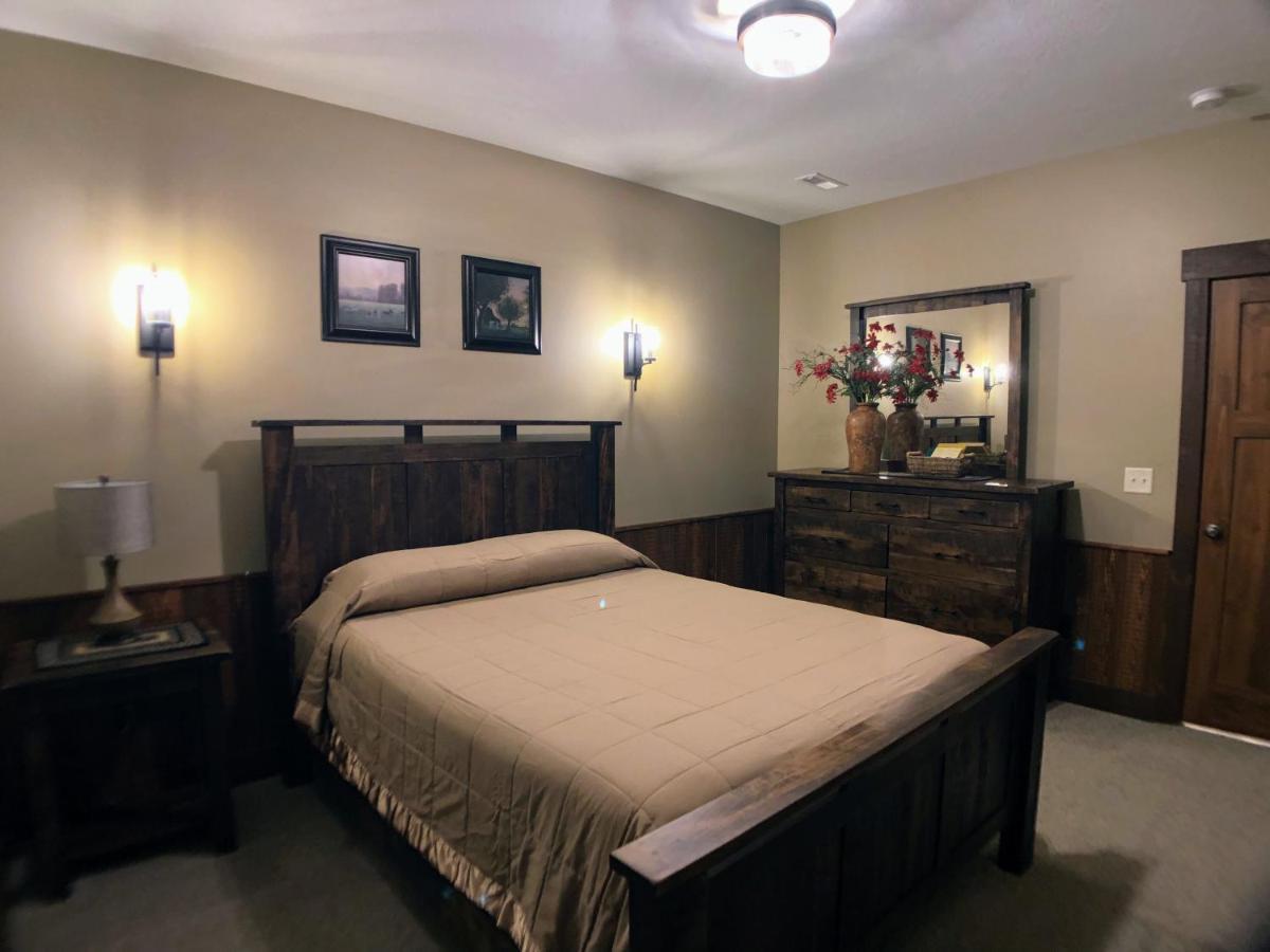 Sojourner'S Lodge & Log Cabin Suites Dundee Εξωτερικό φωτογραφία