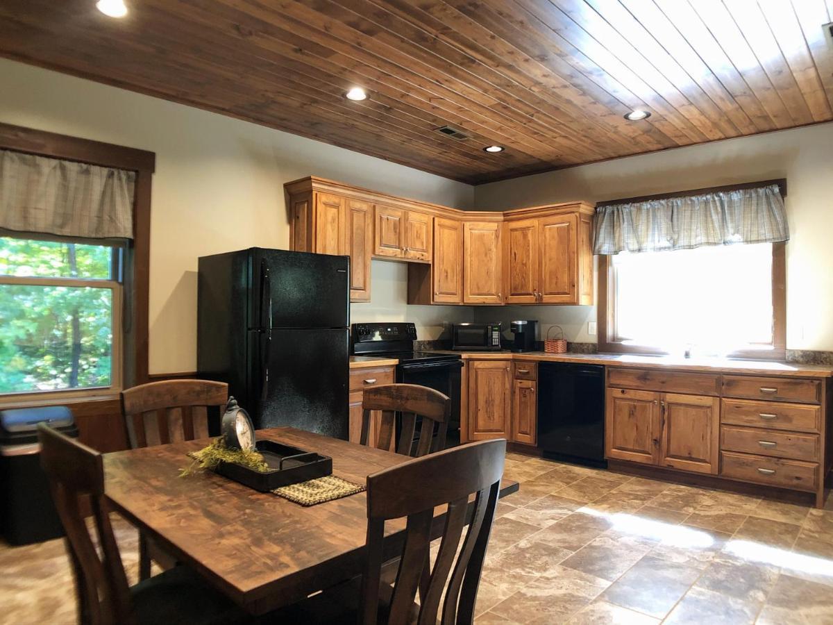 Sojourner'S Lodge & Log Cabin Suites Dundee Εξωτερικό φωτογραφία